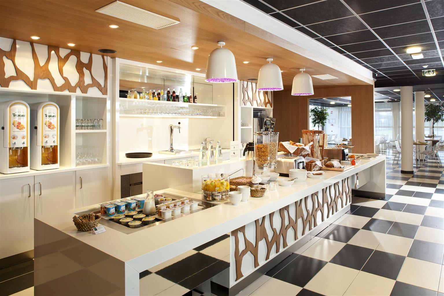 Western Le Rhénan Hotel 4*